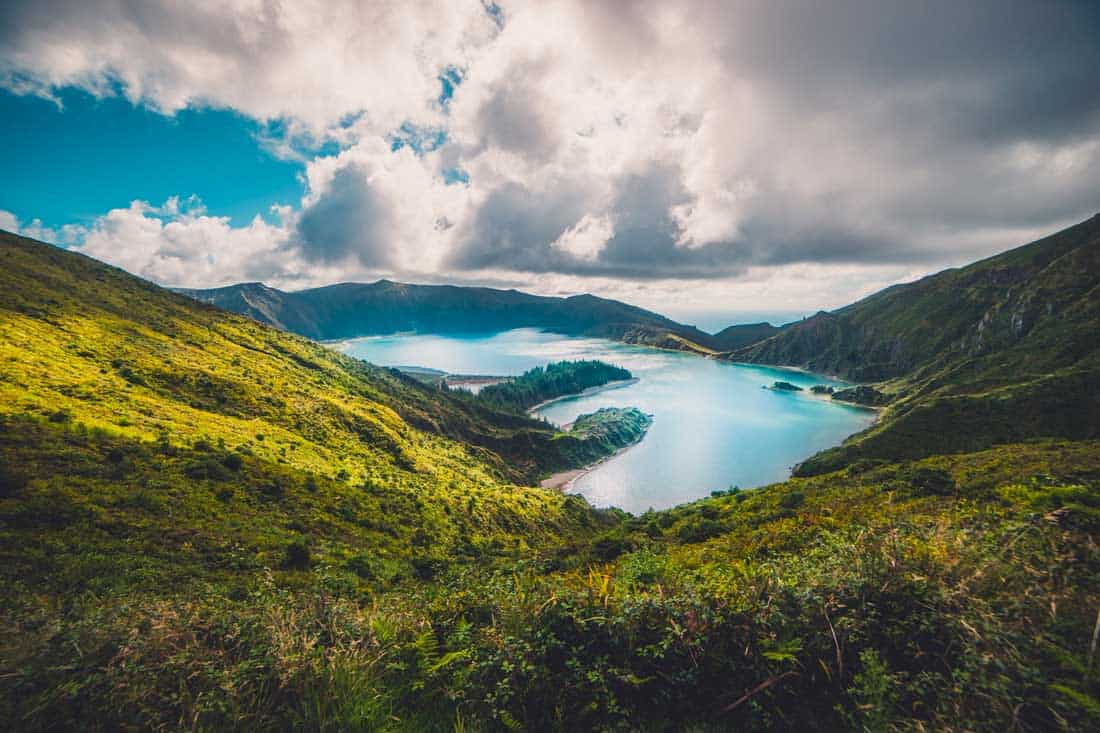 sao miguel logoa do fogo