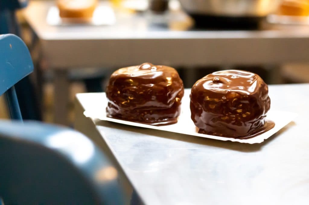 Bossche bollekes bij bakkerij Royal in Den Bosch