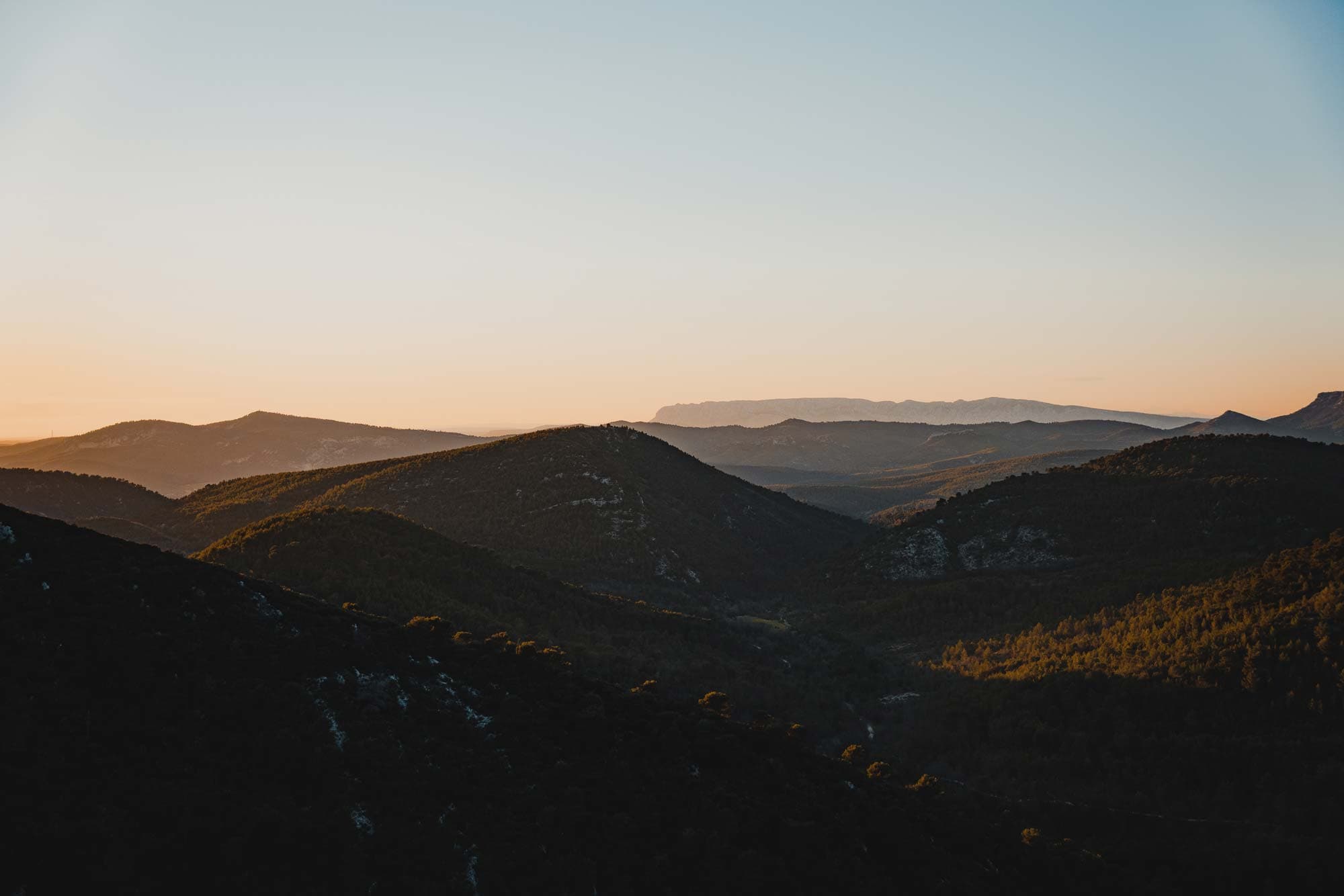 zonsonderdag in saint baume plain d'aups provence