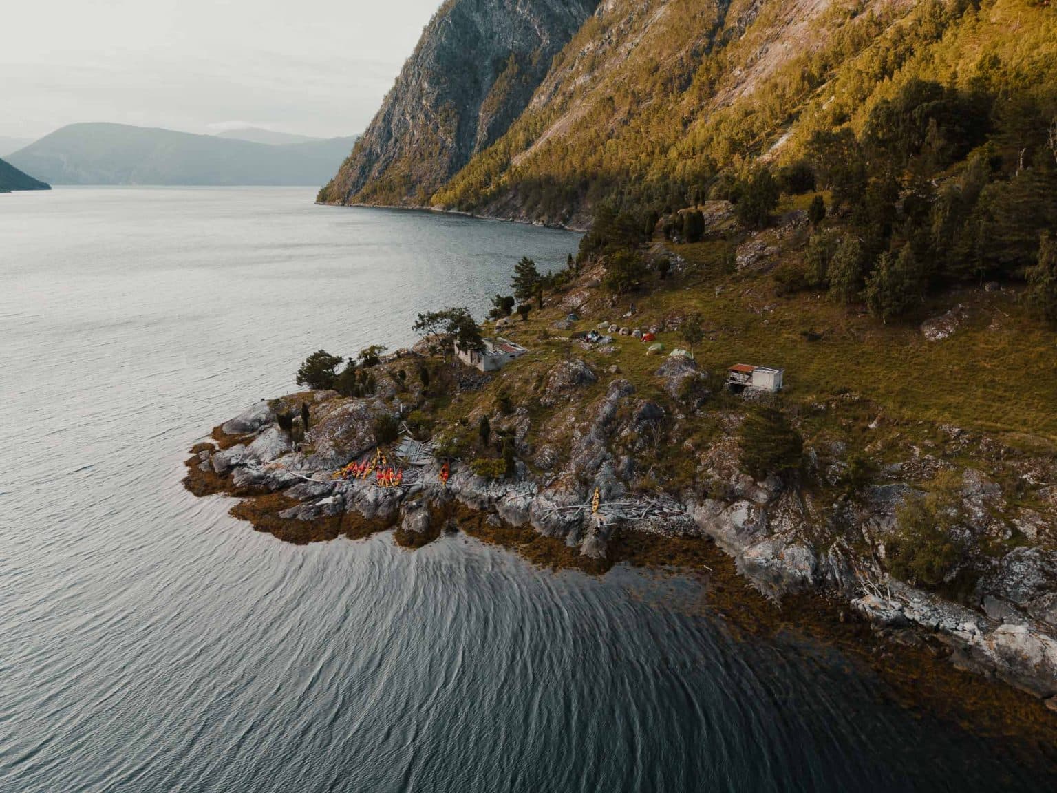 The Kayak Trip met Travelbase in Noorwegen