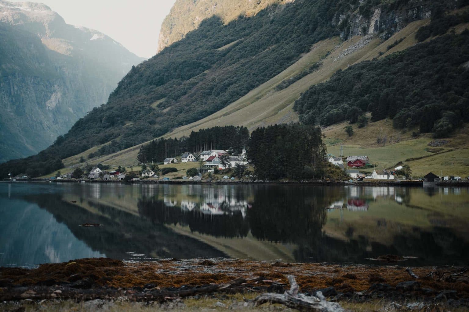 The Kayak Trip met Travelbase in Noorwegen