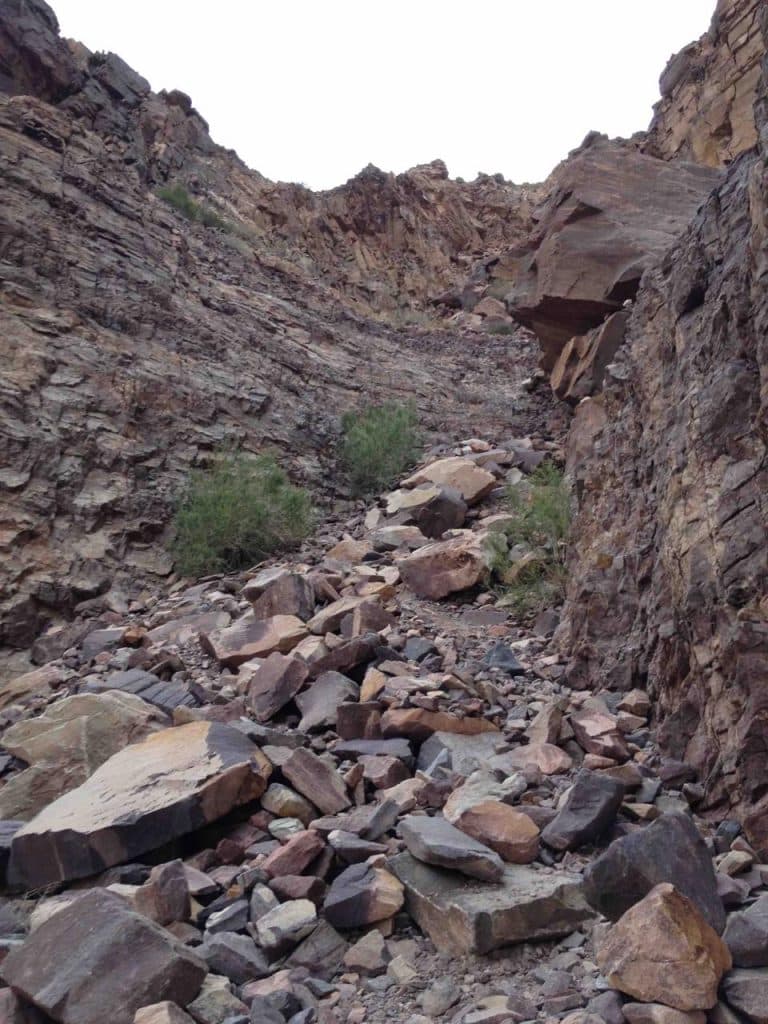 Het "pad" op de Escalante Route.
Van de bovenrand hier omlaag.