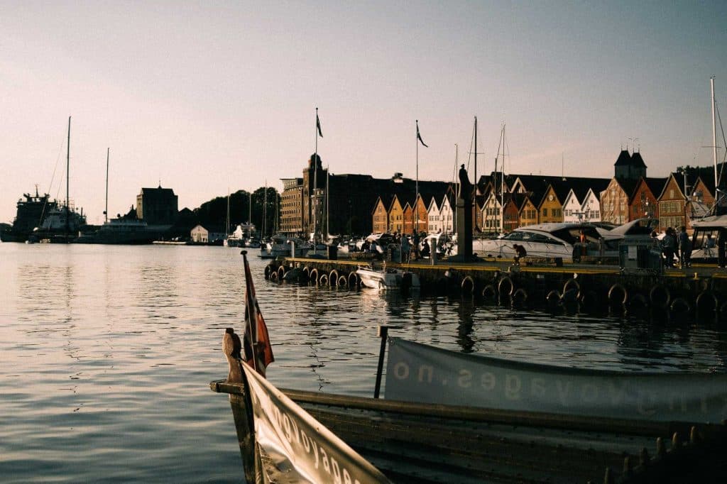 bergen in noorwegen bezoeken