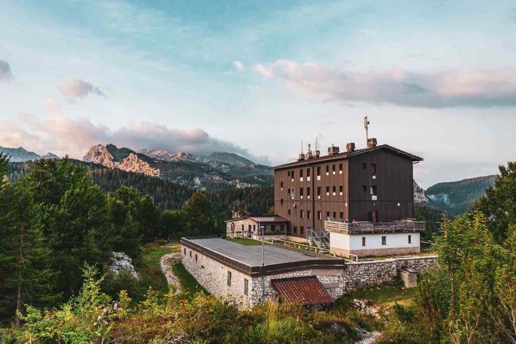 Hiken in Triglav National Park Slovenië