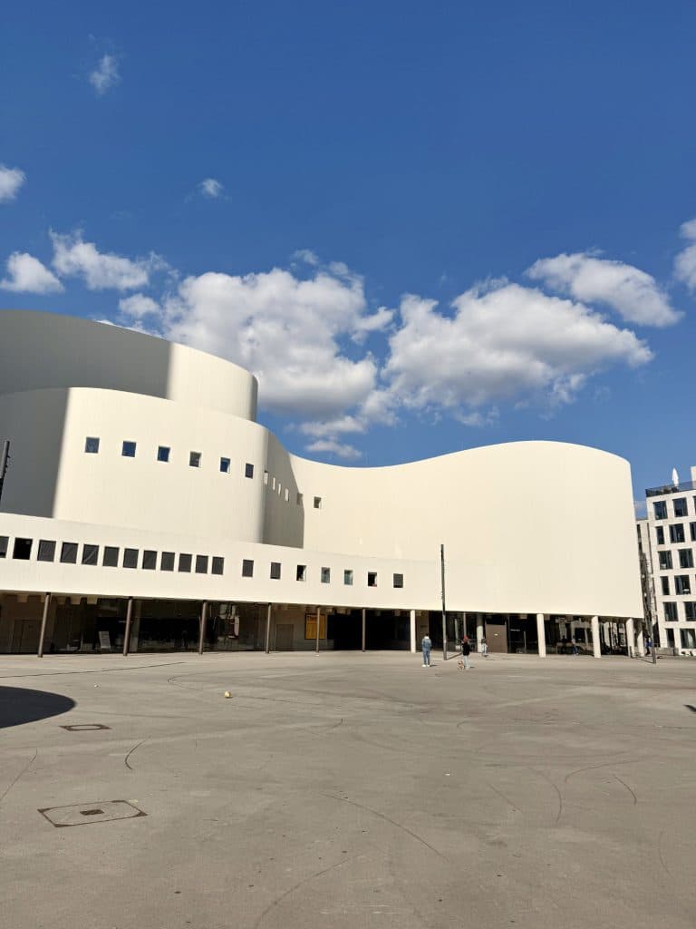 Düsseldorf, fietsstad, citytrip, architectuur