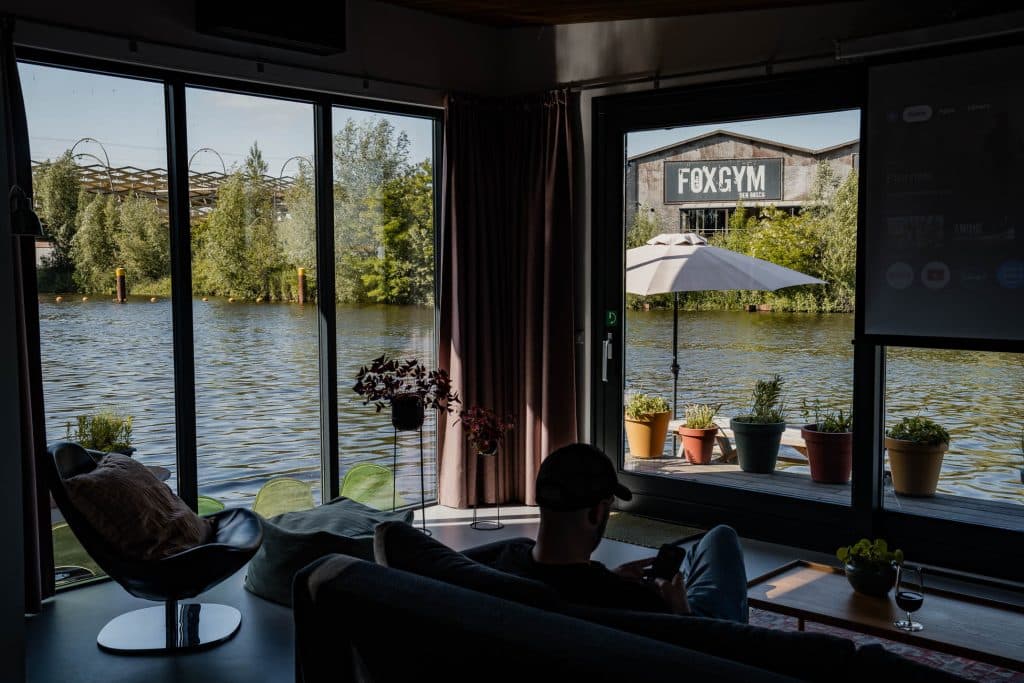 uniek overnachten in den bosch: hotel de bootel