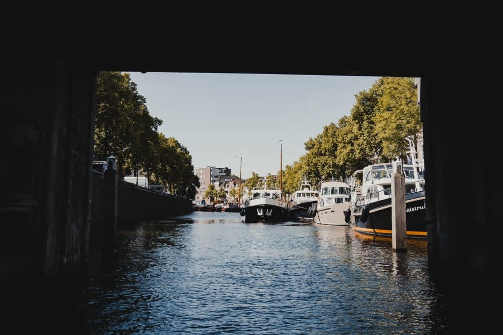 een bootje varen in den bosch