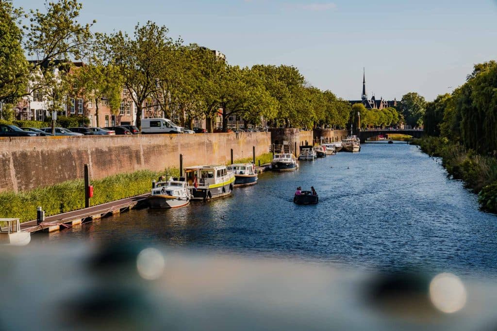 tramkade bezoeken in den bosch