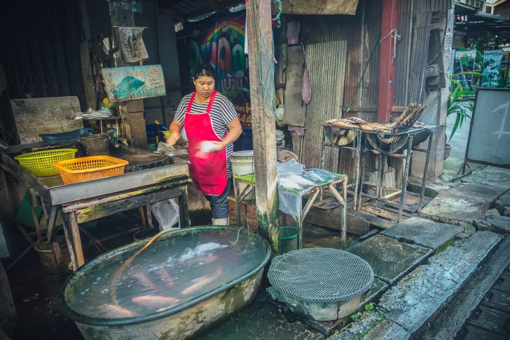 street markets chiang mai