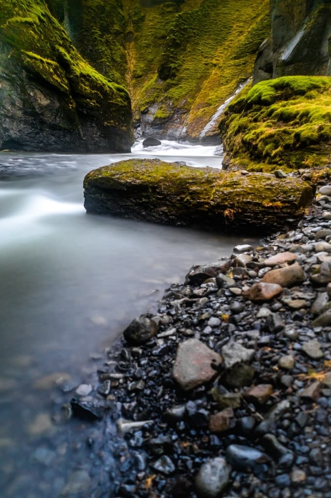 Fjadrargljufur Canyon