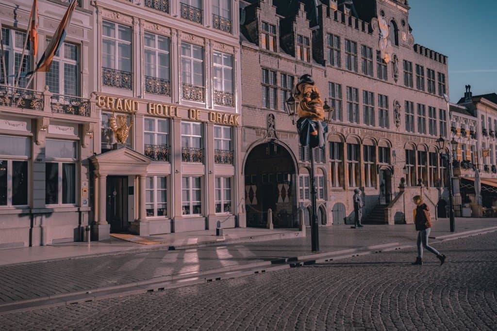 bergen op zoom grote markt carnaval
