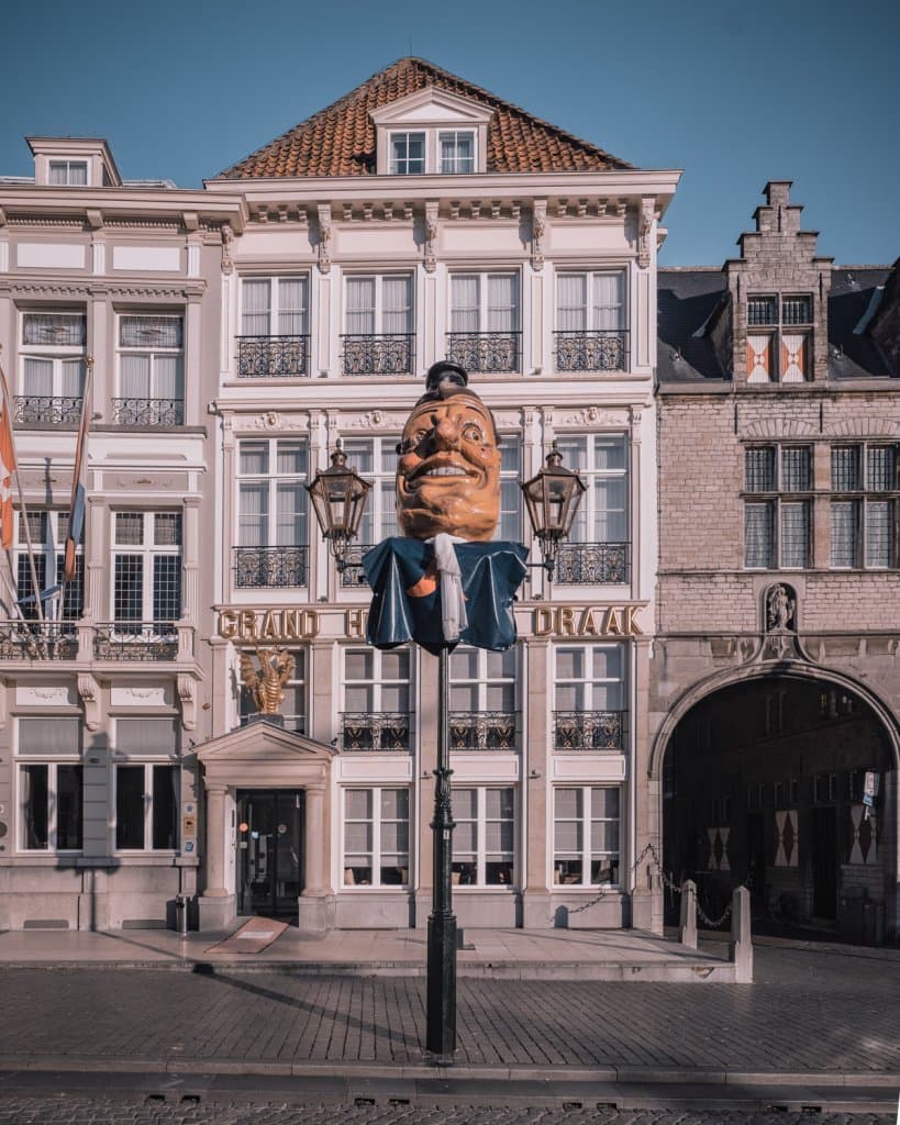bergen op zoom grote markt