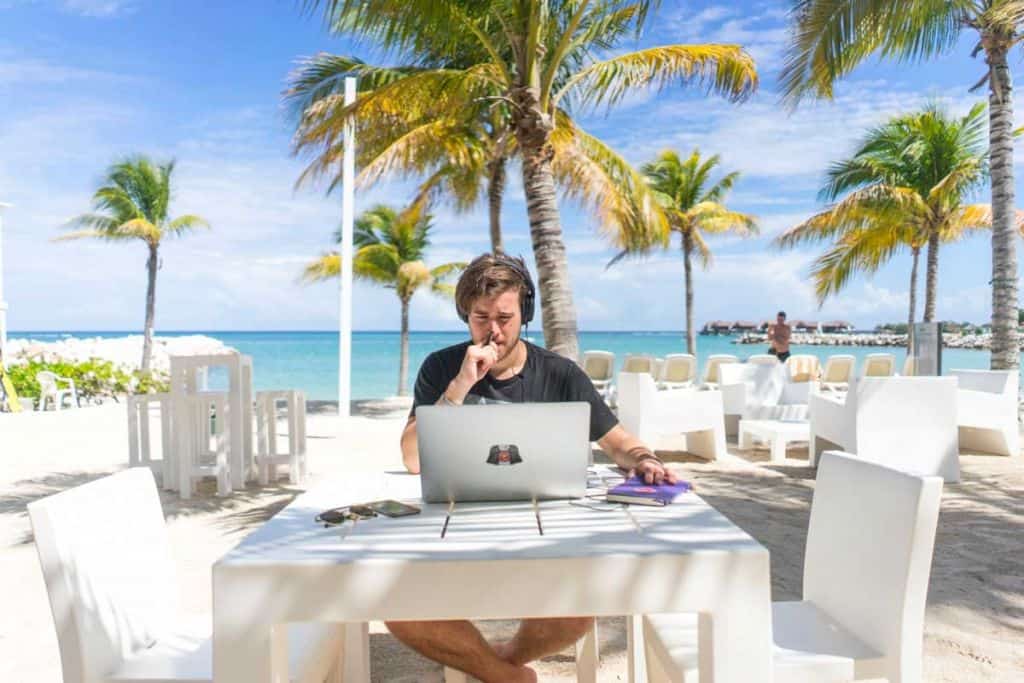 remote werken in het buitenland freelancer