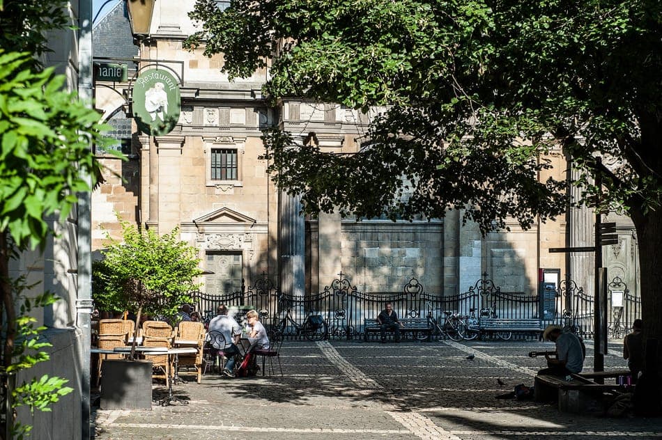 antwerpen conscienceplein cafe beste citytrip