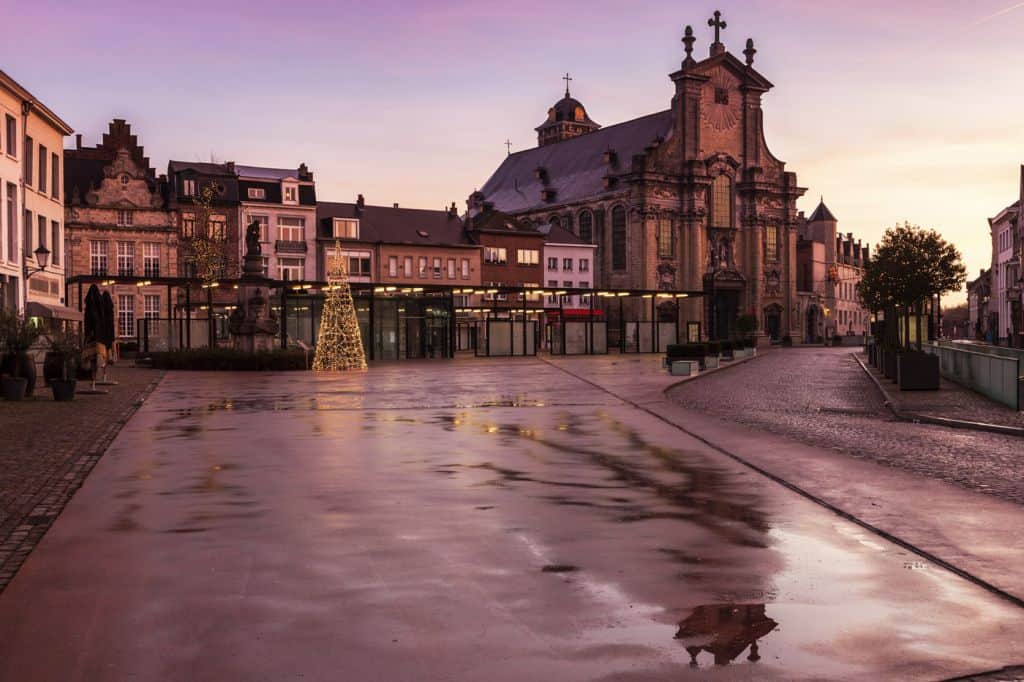 waar overnachten mechelen
