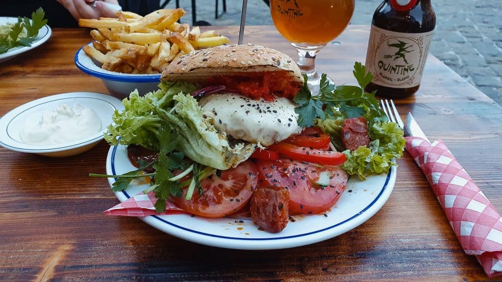 hamburger verse groenten culinair