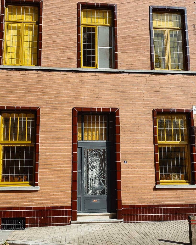 art deco gevel straat Ronse