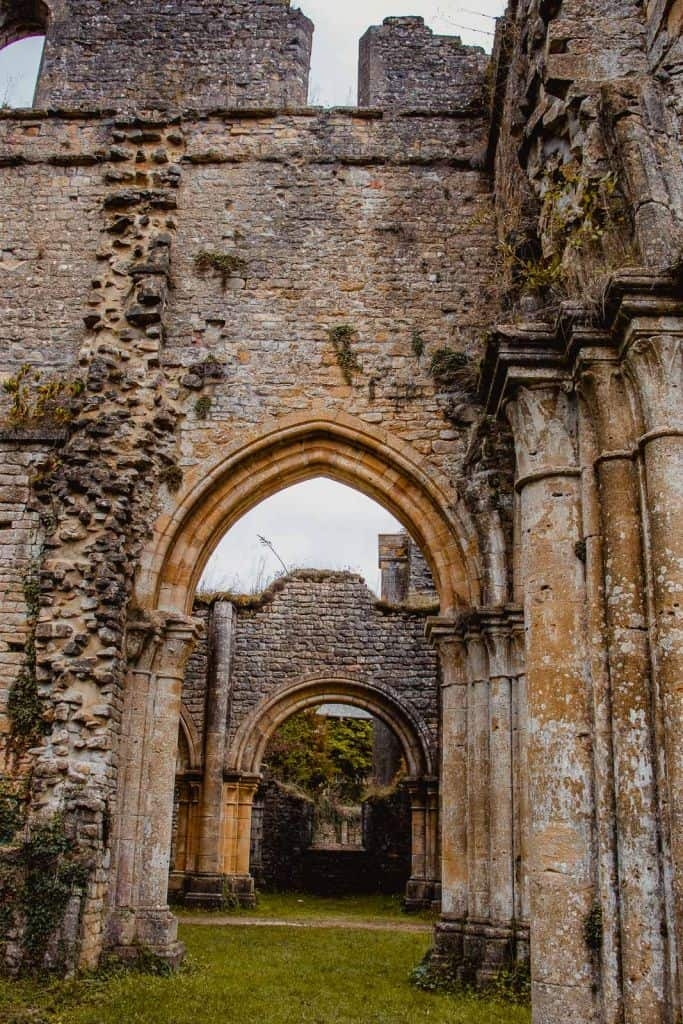 middeleeuwse ruïnes abdij van orval Ardennen