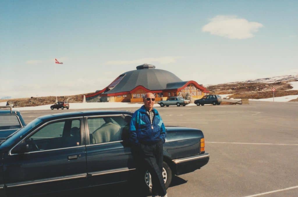 noorwegen roadtrip oude doos