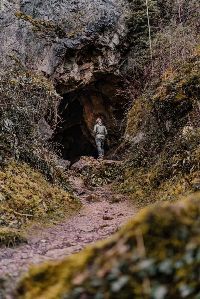 grotten hastiere wandelen