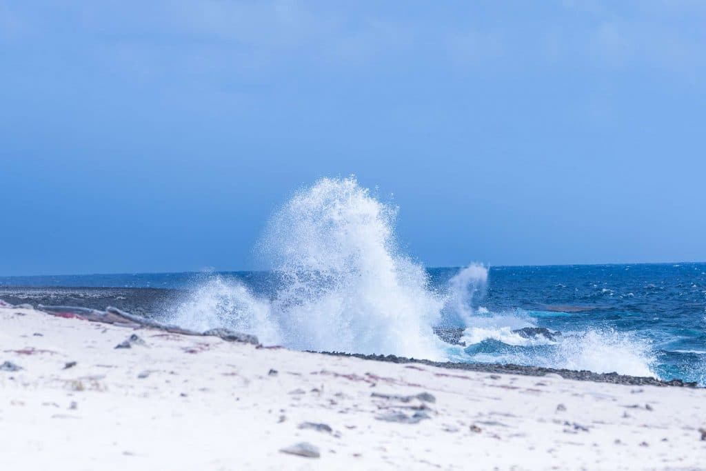 bonaire blowhole
