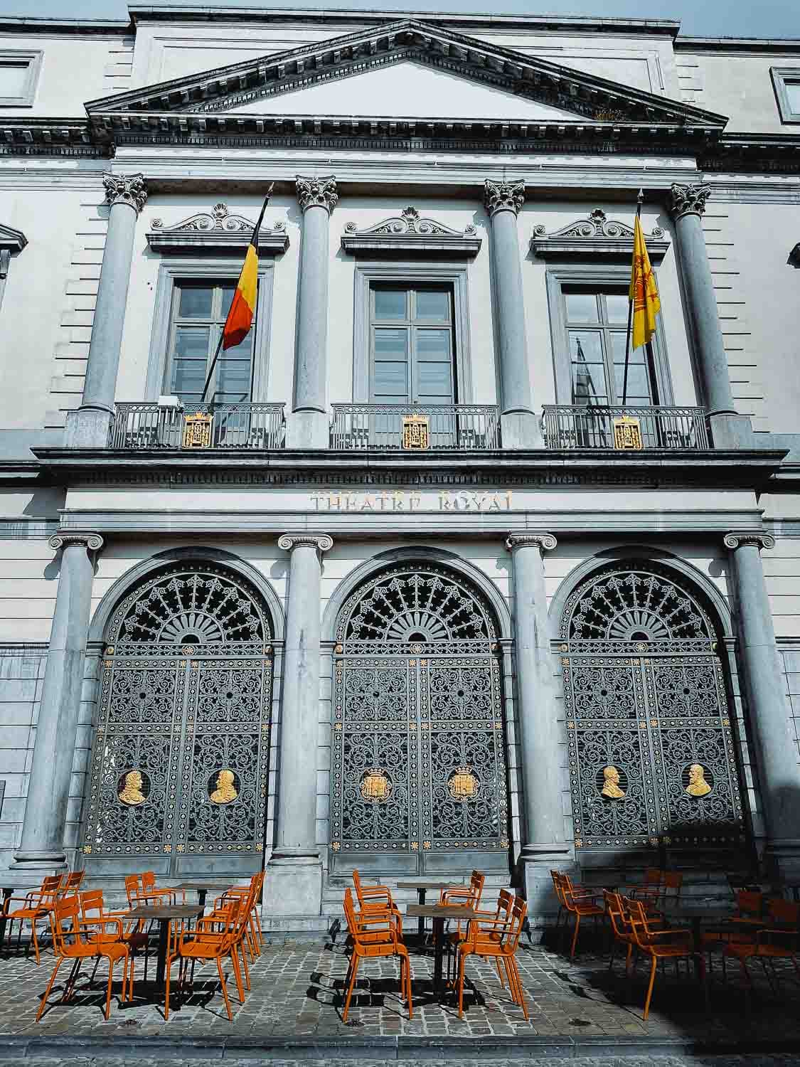 mons bezoeken