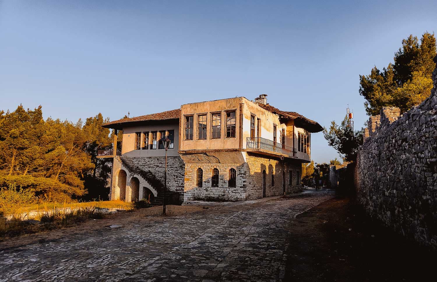 kasteel van berat bezoeken