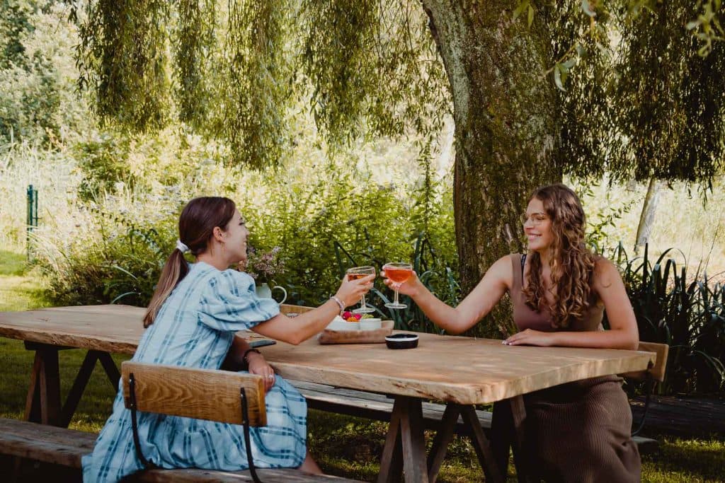 lekker apperitieven in een luxe tent