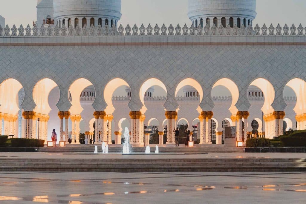 moskee bezoeken abu dhabi