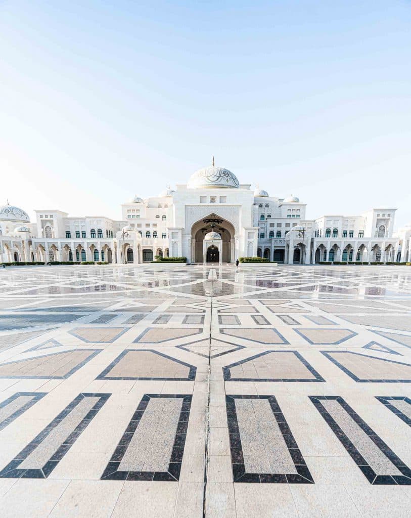 reisen naar abu dhabi