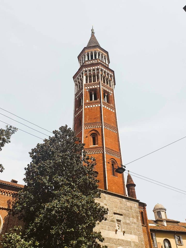 welke kerken milaan bezoeken