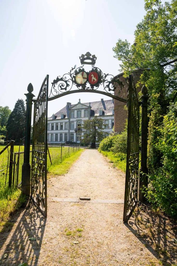 het kasteel van attre bezoeken