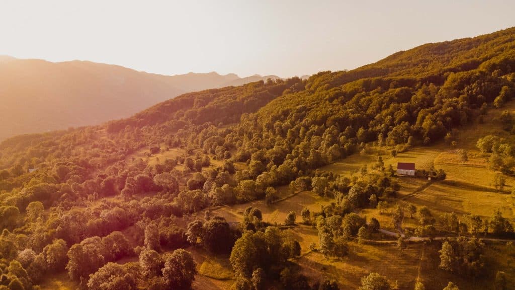 roadtrip balkan nomads