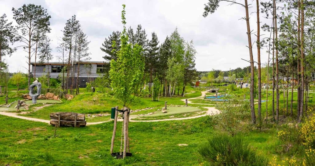 minigolf wat doen in limburg vakantiepark centerparcs