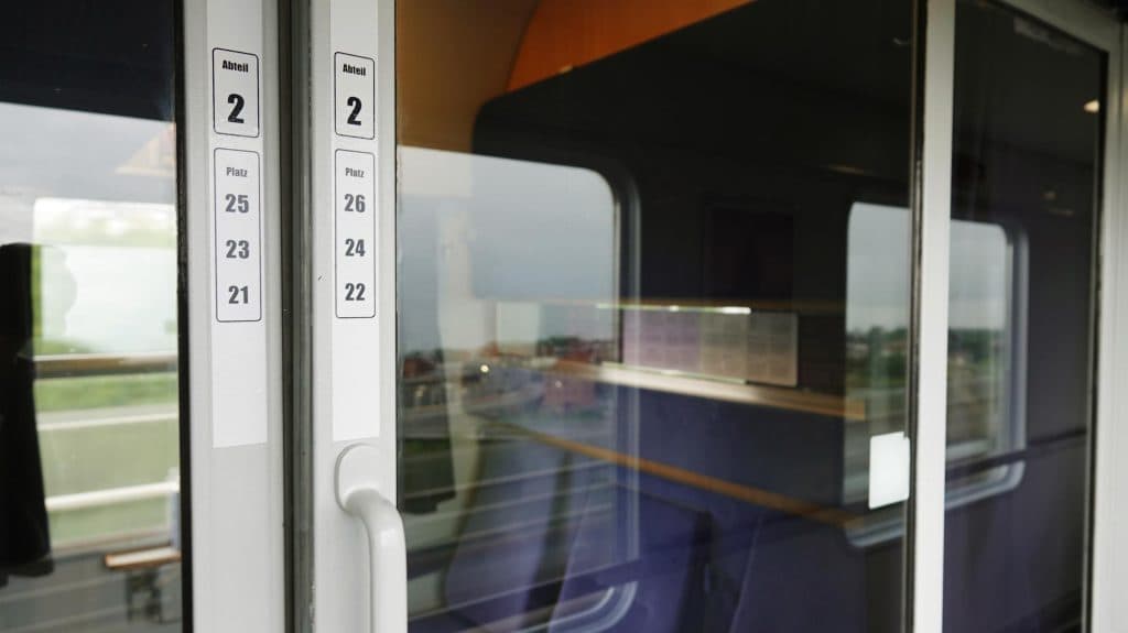 reizen met de trein naar praag