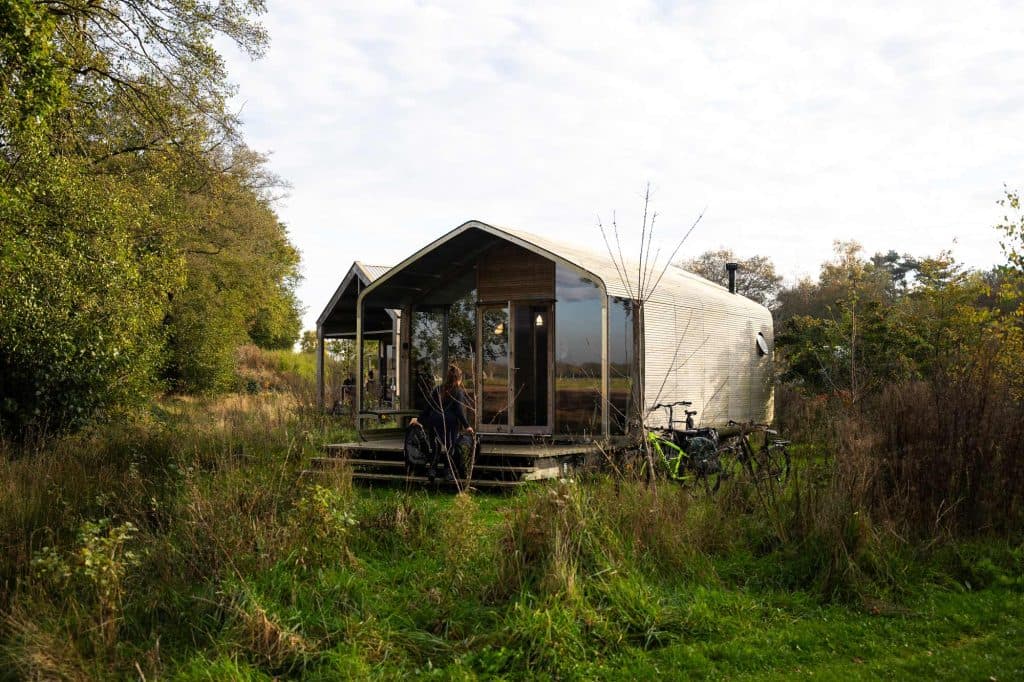 wikkelhuis cabin in the woods natuurcamping