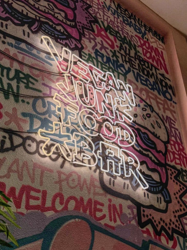 vegan junk food bar rotterdam